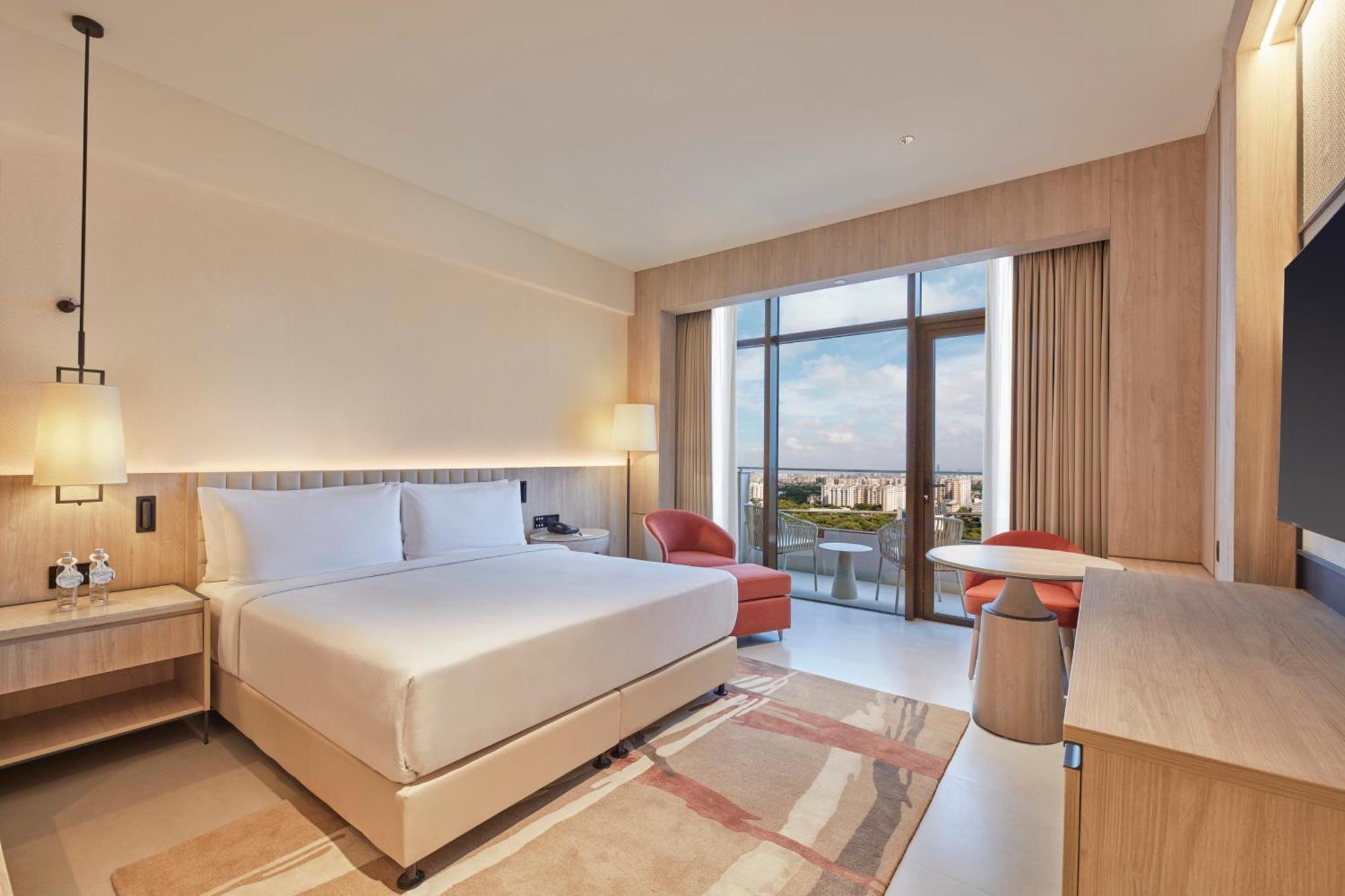 Hilton Gurugram Baani City Centre غورغاون المظهر الخارجي الصورة