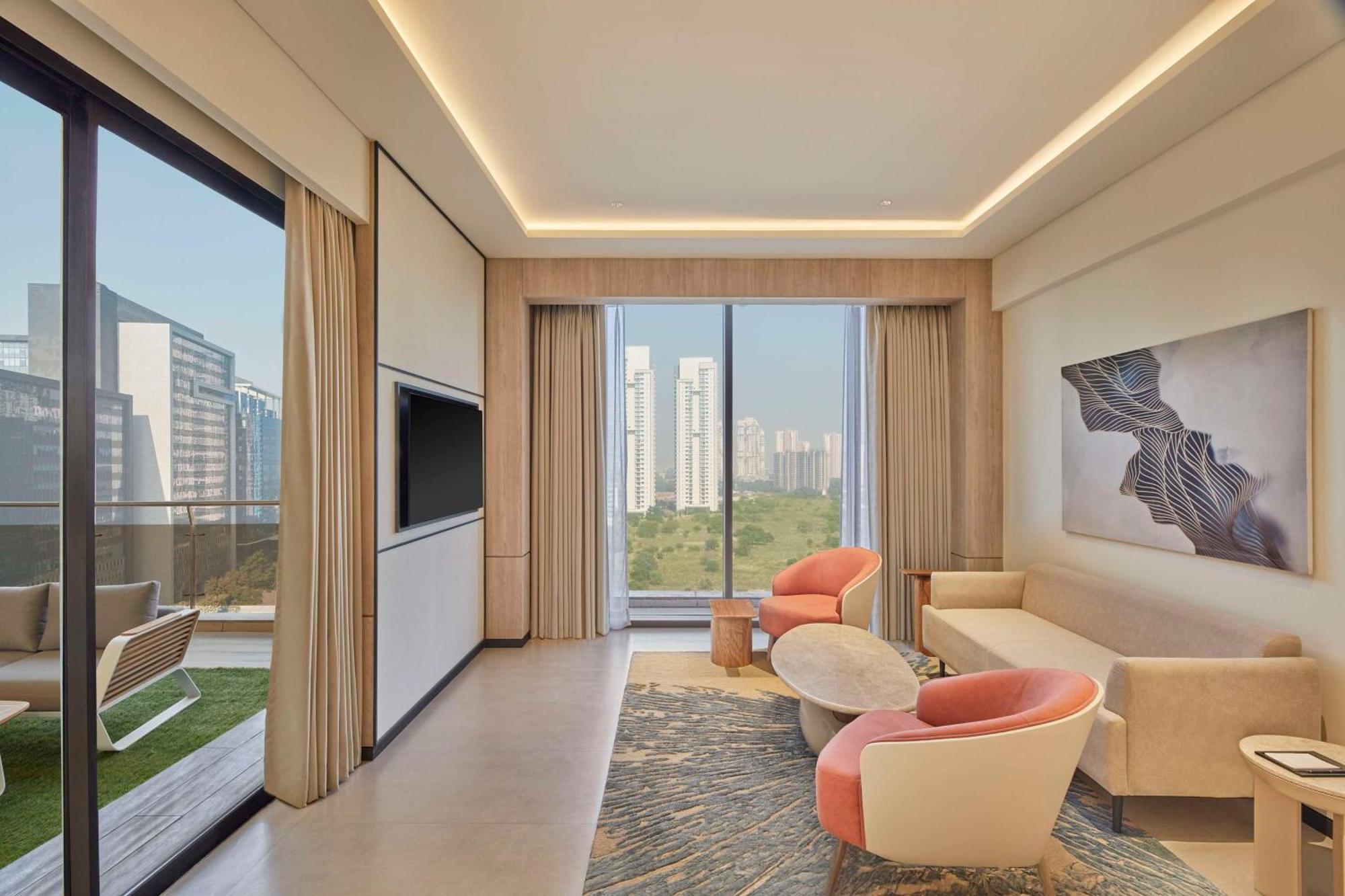 Hilton Gurugram Baani City Centre غورغاون المظهر الخارجي الصورة